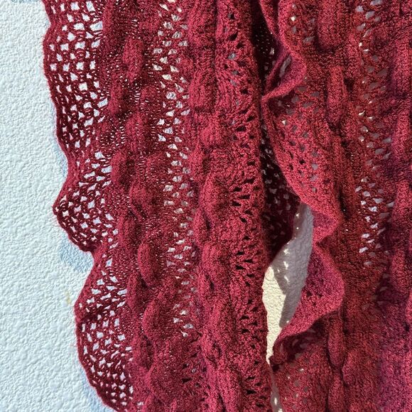 Infinity Scarf Red Knit 52” Ruffles Circle Loop Cowl Neck Cozy Warm  Clothing - Picture 2 of 9